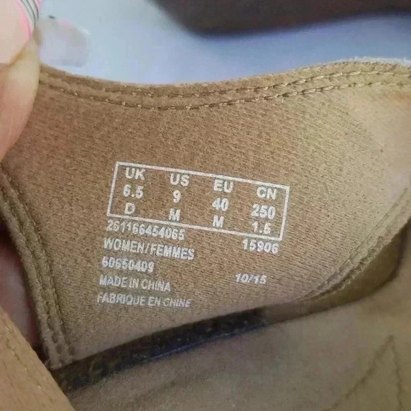 Clarks collection soft cushion strappy wedge sandal 9 - Picture 8 of 10